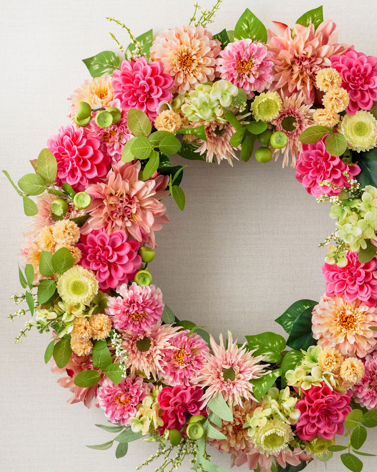 Guirlanda com flores artificiais 60cm