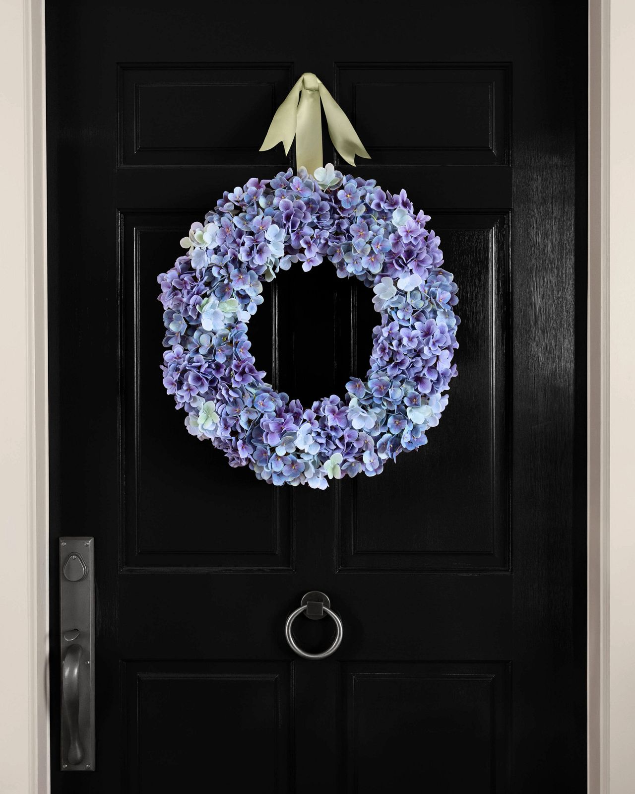 Guirlanda com flores artificiais 60cm