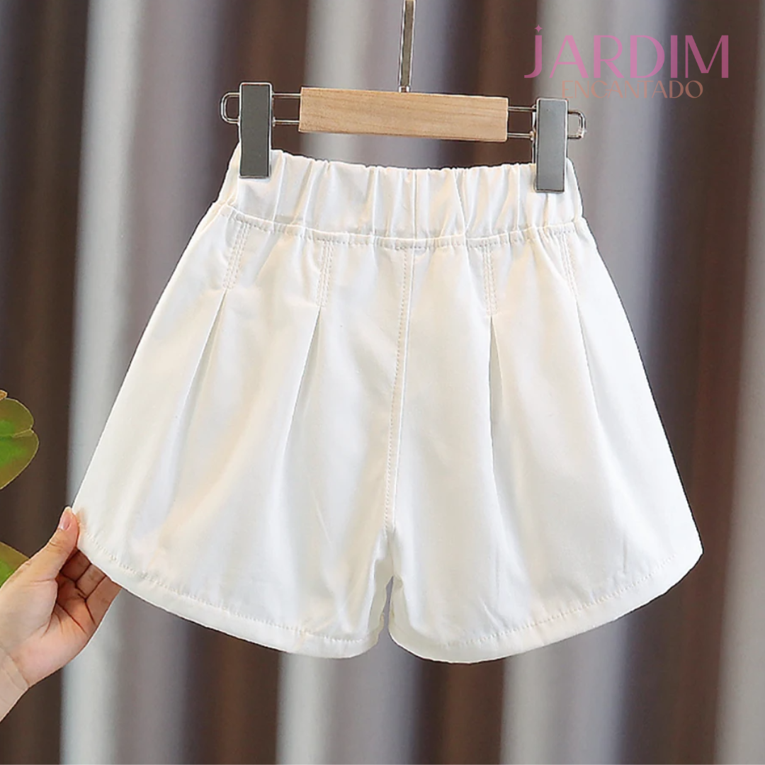 Short infantil feminino
Short infantil branco e rosa
Roupas de menina
Short feminino para crianças
Moda infantil feminino
Short de verão infantil
Roupas infantis brancas e rosas
Short confortável para menina
Short casual infantil feminino
Short para meninas